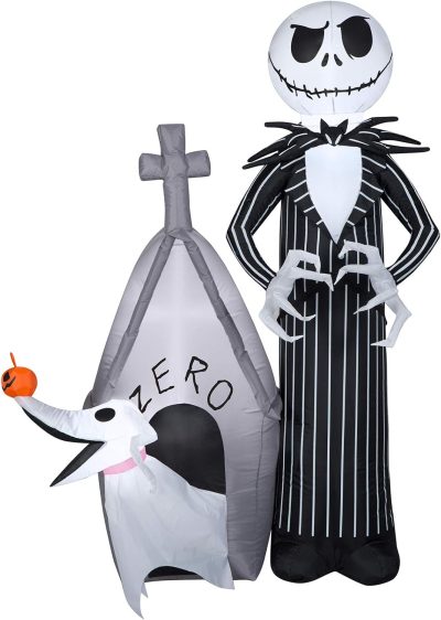 Gemmy Airblown Inflatable Jack and Zero w/ House Scene Disney, 5 ft Tall, Multicolored - Image 2