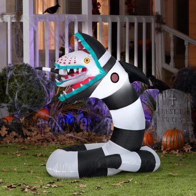 Gemmy Airblown Inflatable Beetlejuice Sandworm