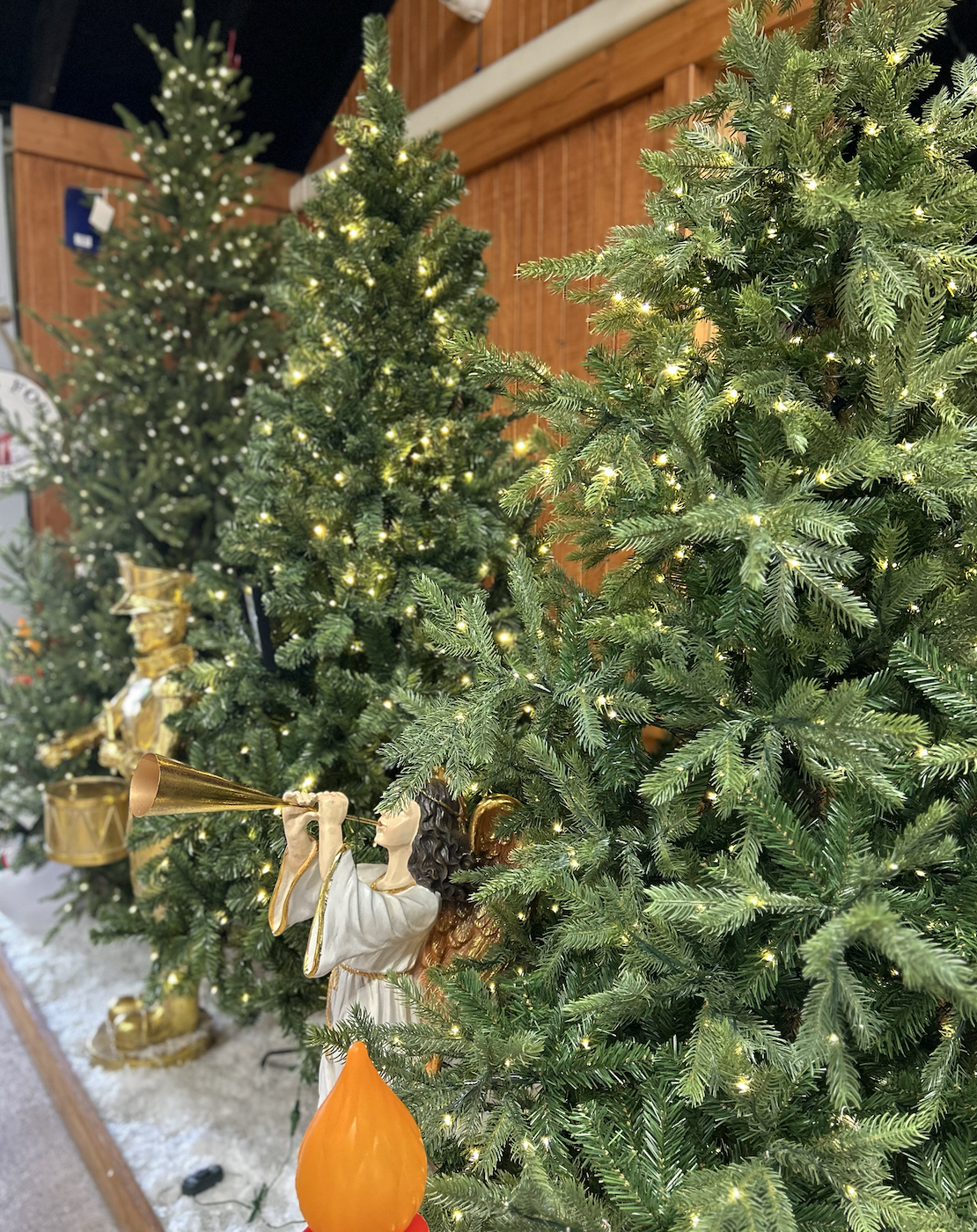 artificial christmas tree